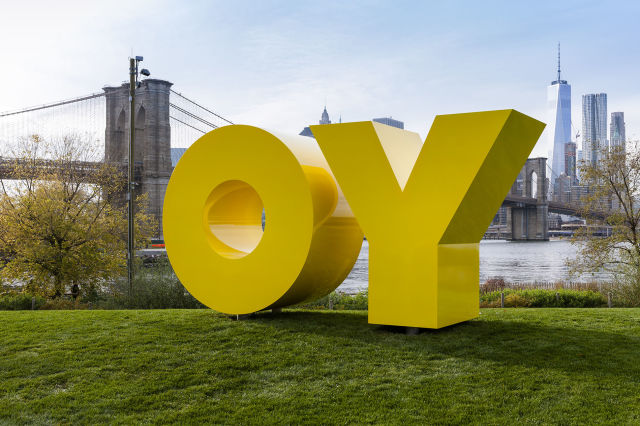 Oy/Yo Sculpture